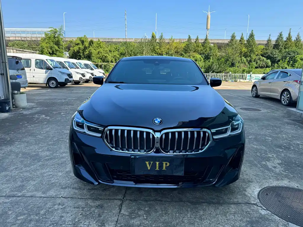 BMW 6 Series GT — фото 17
