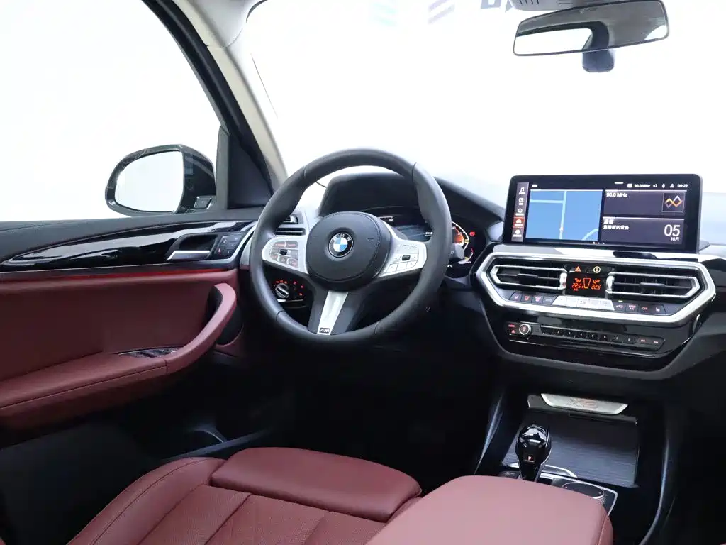 BMW X3 — фото 14