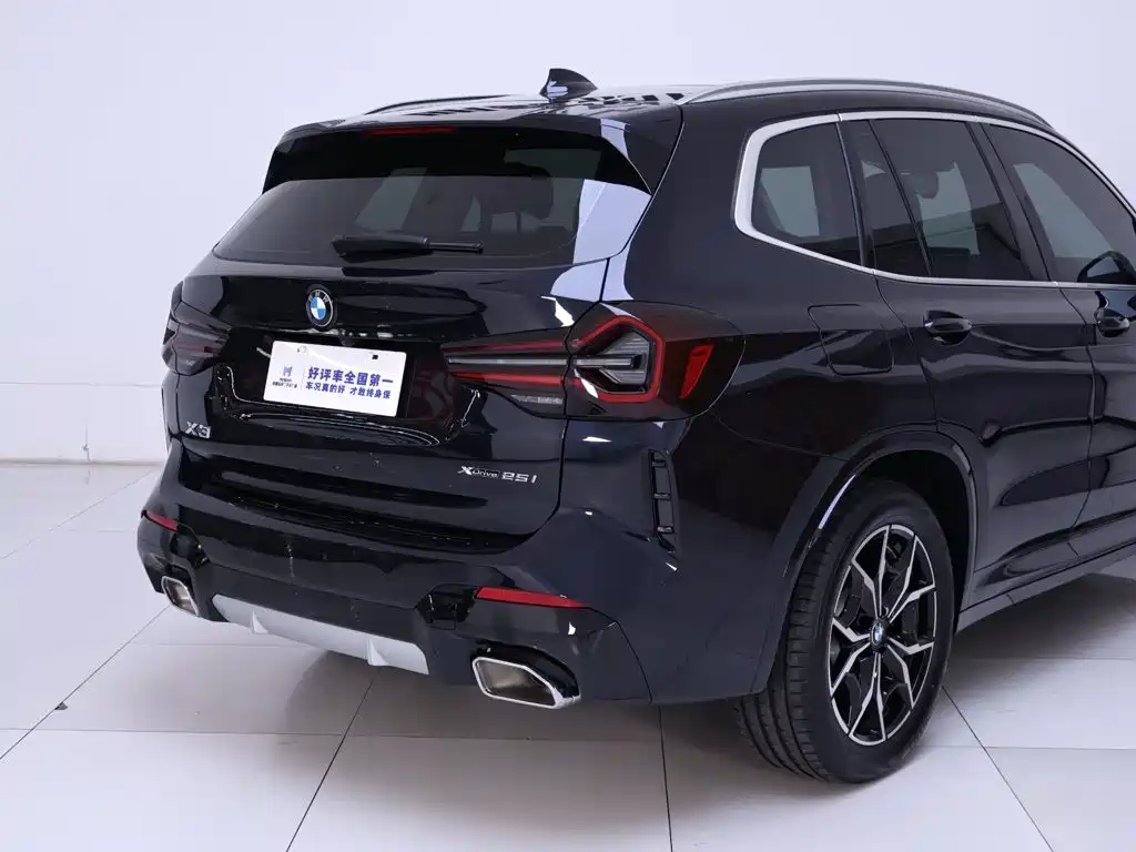 BMW X3 — фото 8