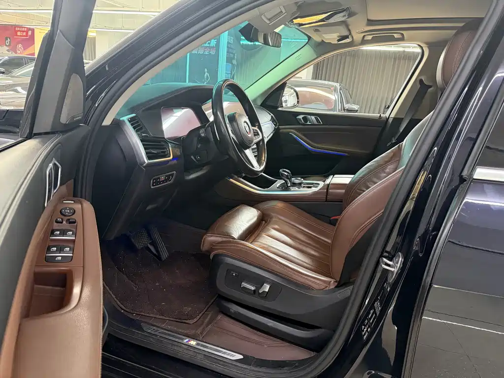 BMW X5 (Import) — фото 4