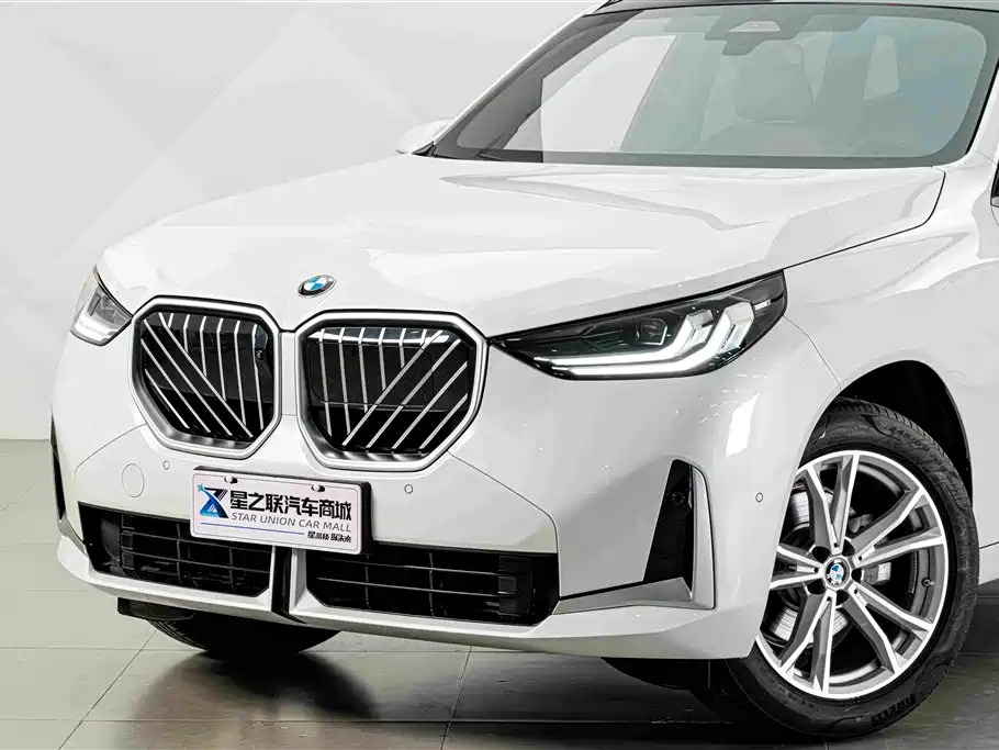 BMW X3 — фото 2