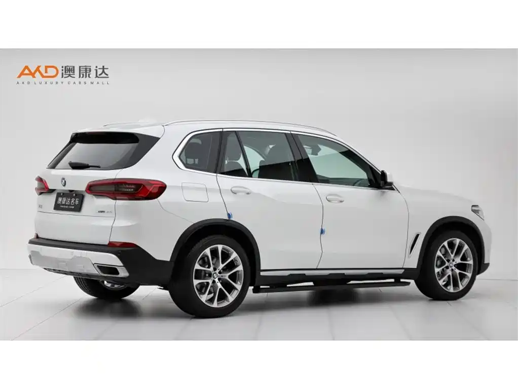 BMW X5 (Import) — фото 3