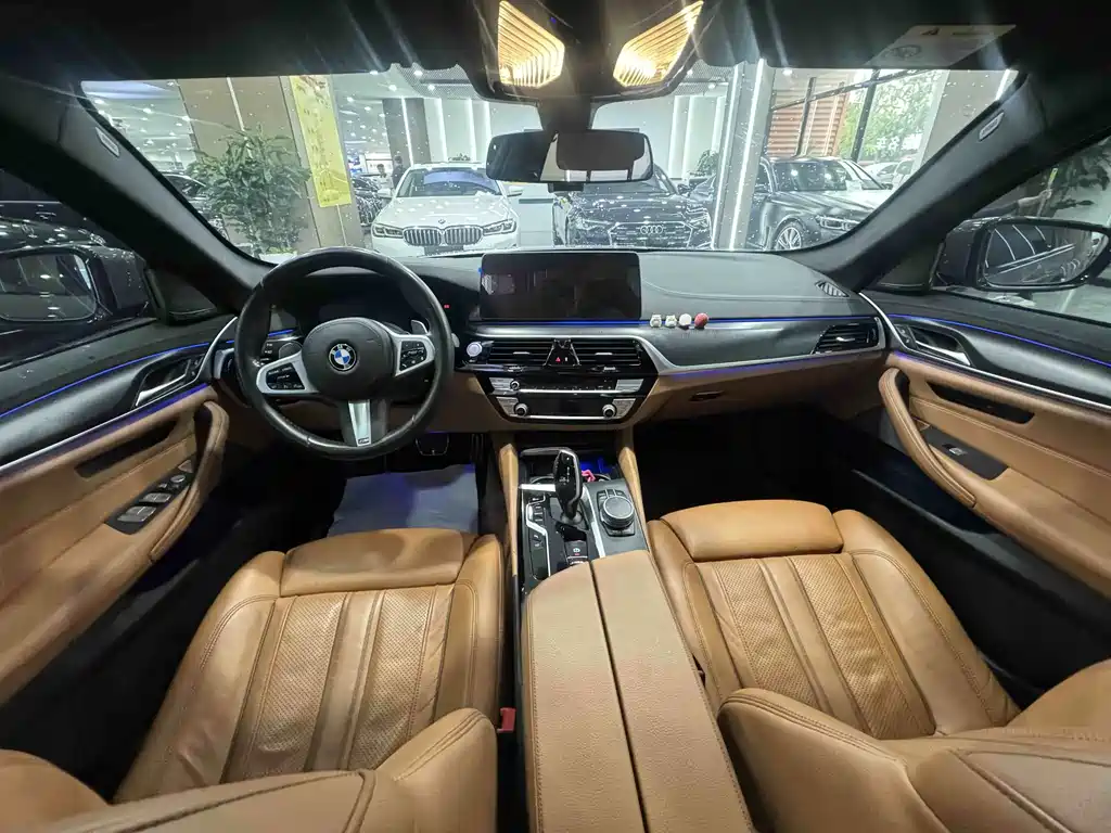 BMW 5 Series (Import) — фото 4
