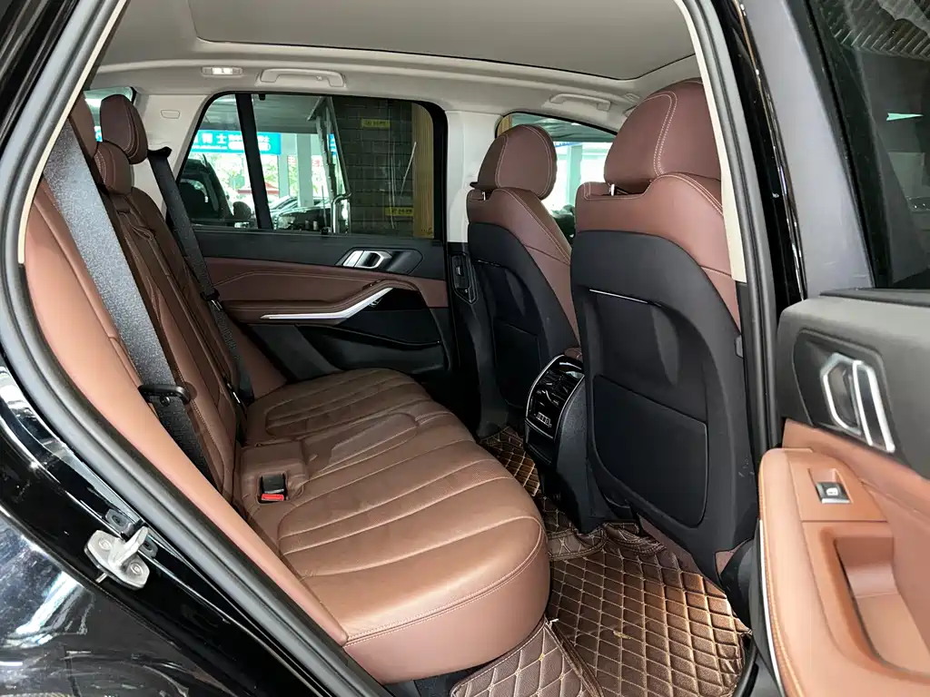 BMW X5 (Import) — фото 9