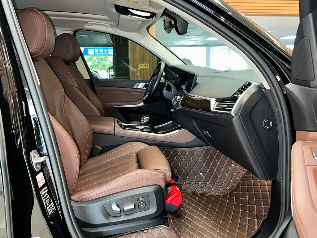 BMW X5 (Import) — фото 10