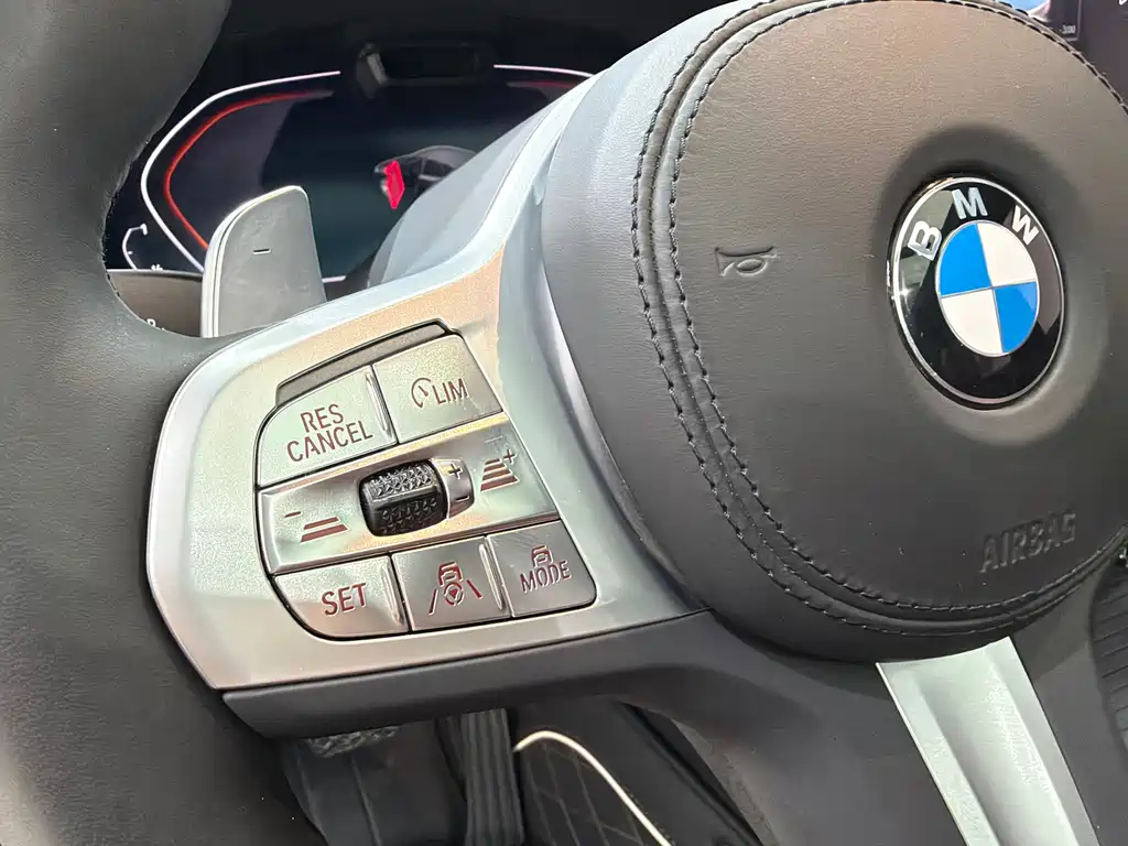 BMW X3 — фото 18