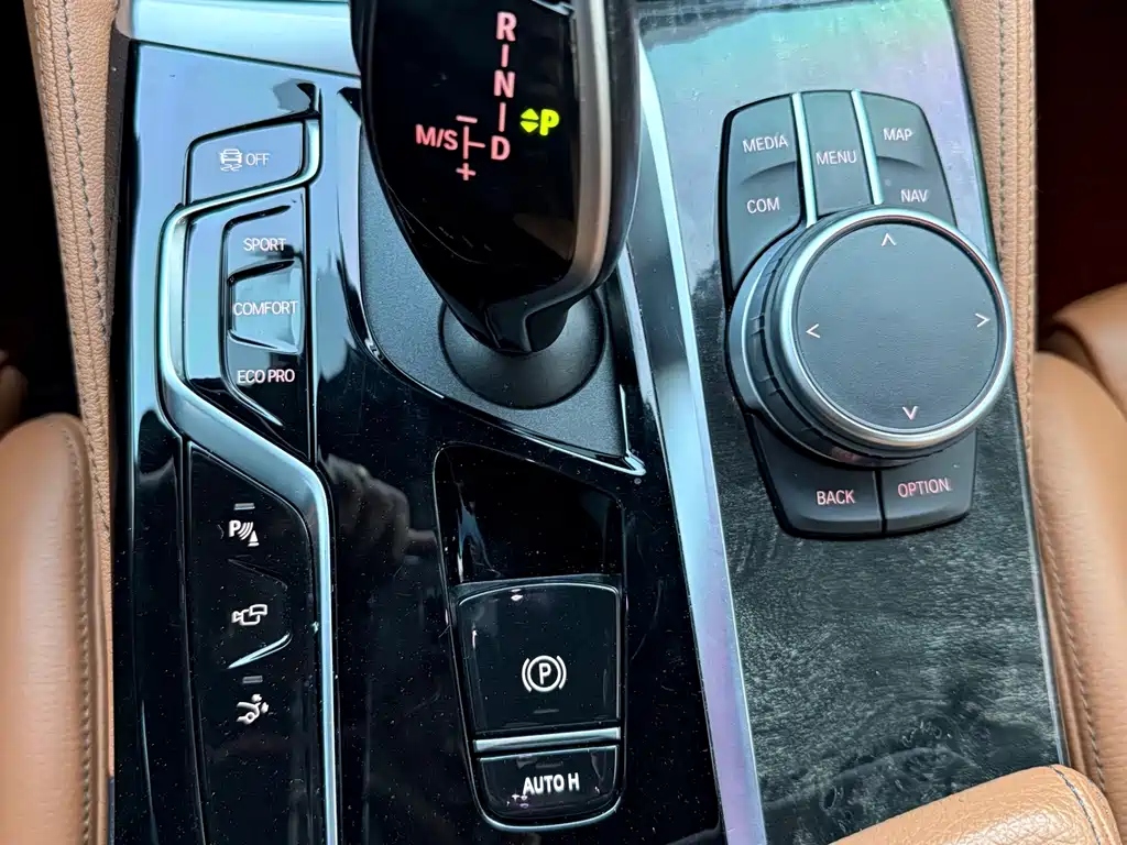 BMW 6 Series GT — фото 14