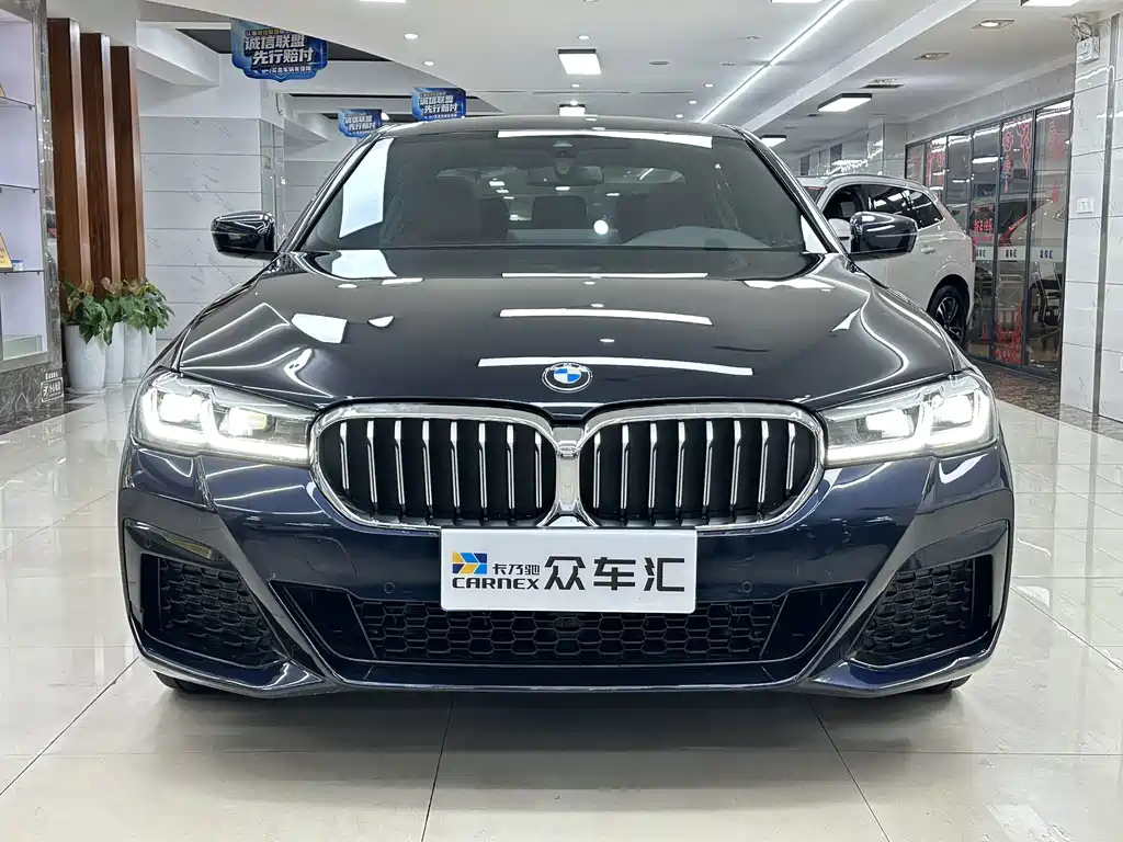 BMW 5 Series — фото 2