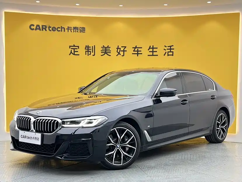 BMW 5 Series — фото 13