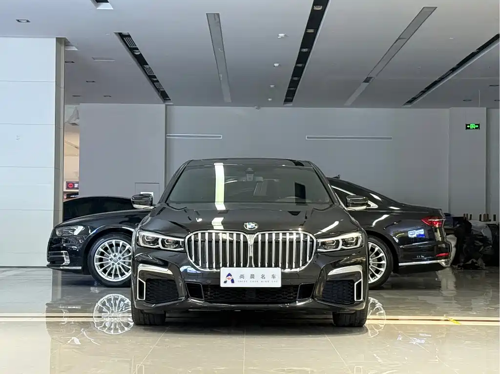 BMW 7 Series — фото 2