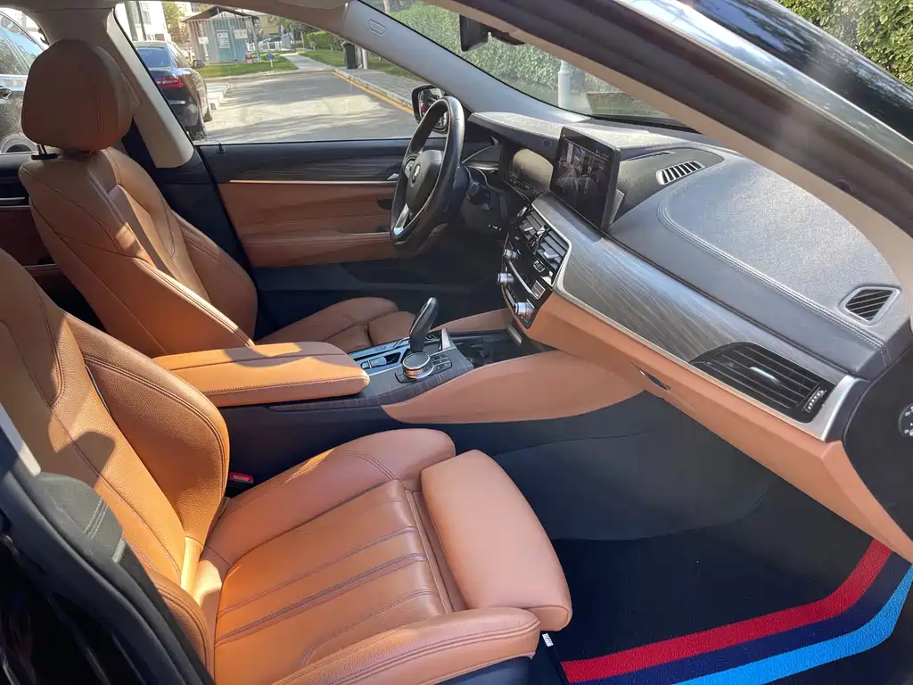 BMW 6 Series GT — фото 20