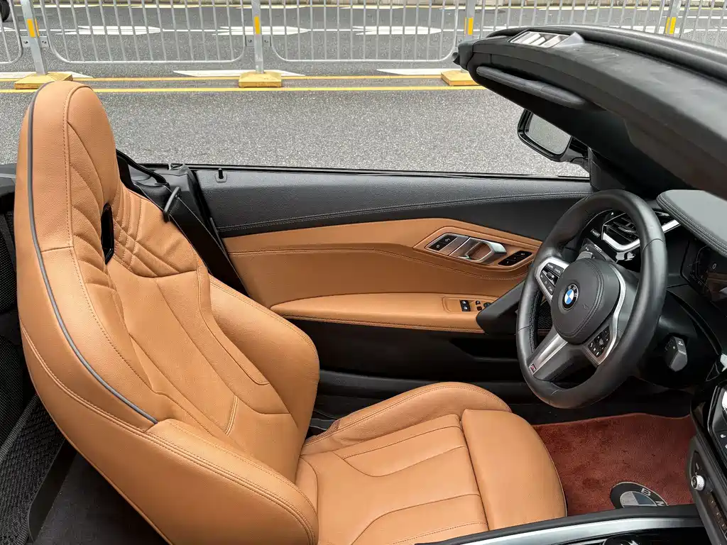 BMW Z4 — фото 13