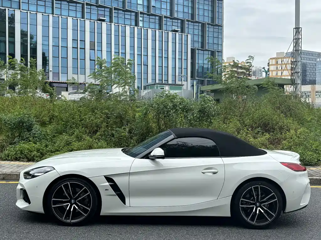 BMW Z4 — фото 17