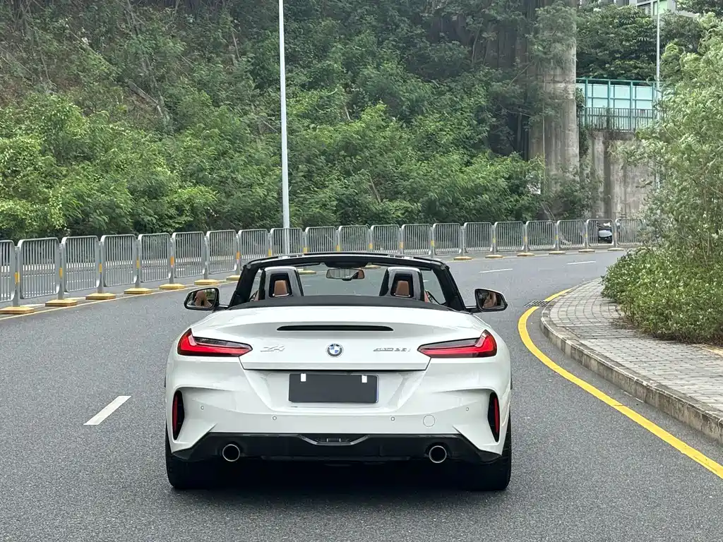 BMW Z4 — фото 22