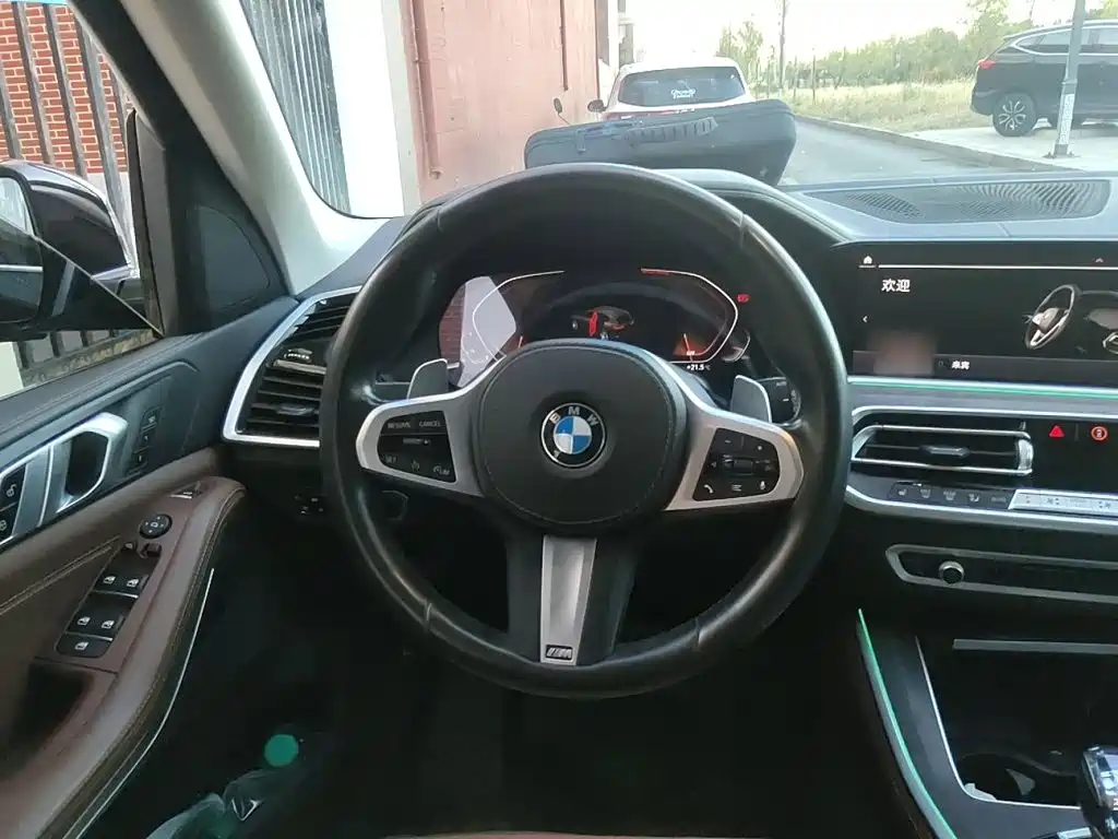 BMW X5 (Import) — фото 6