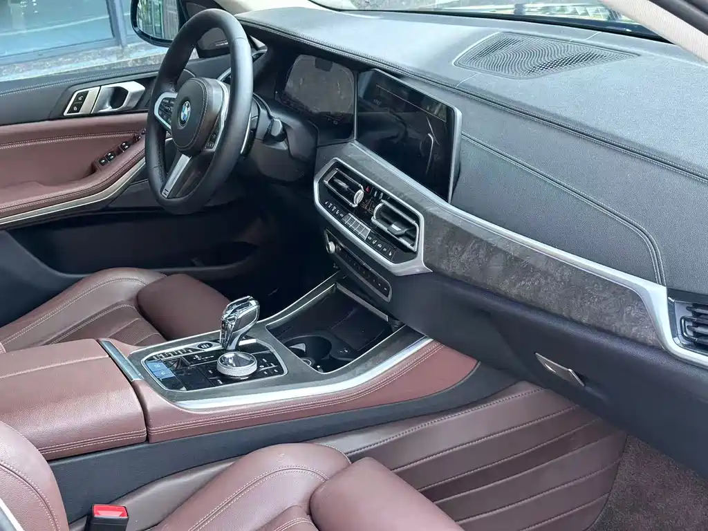 BMW X5 (Import) — фото 7