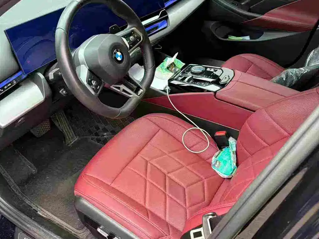 BMW 5 Series — фото 3