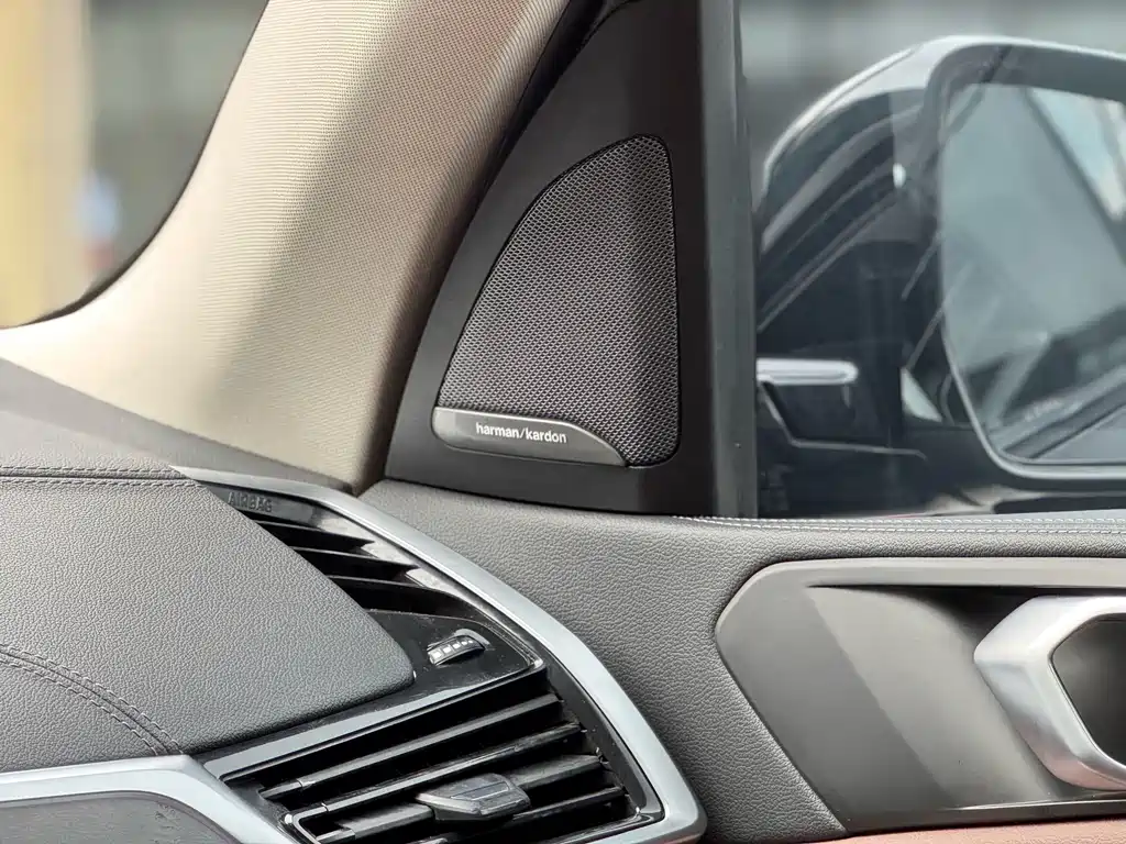 BMW X5 (Import) — фото 17