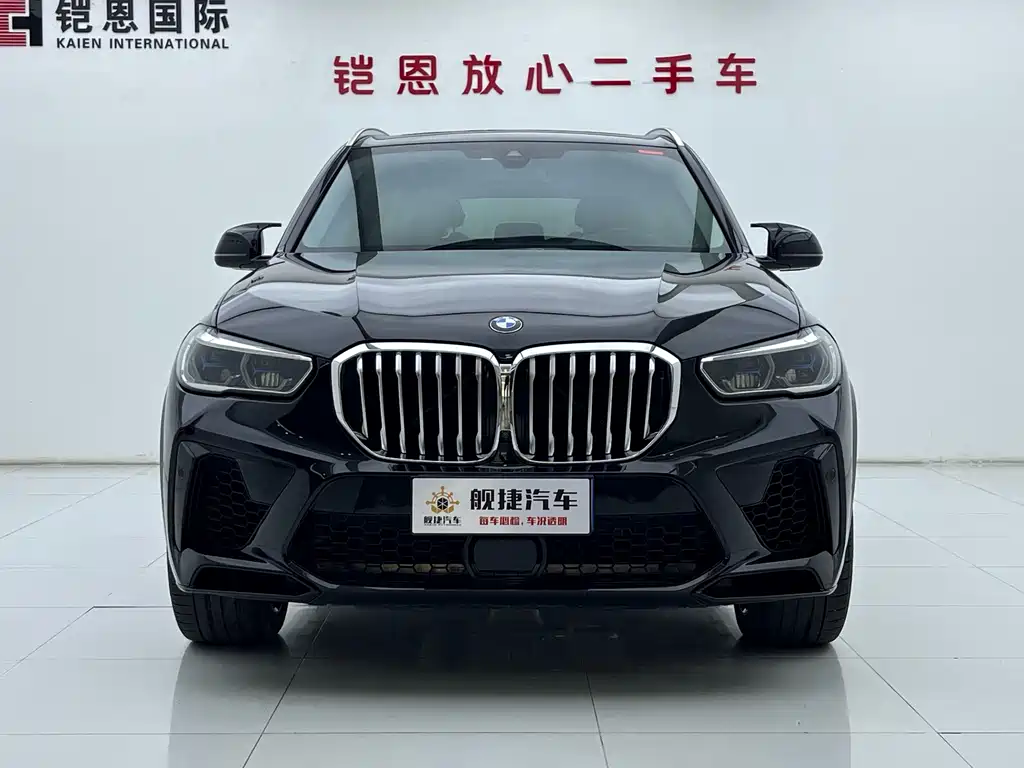 BMW X5 (Import) — фото 2