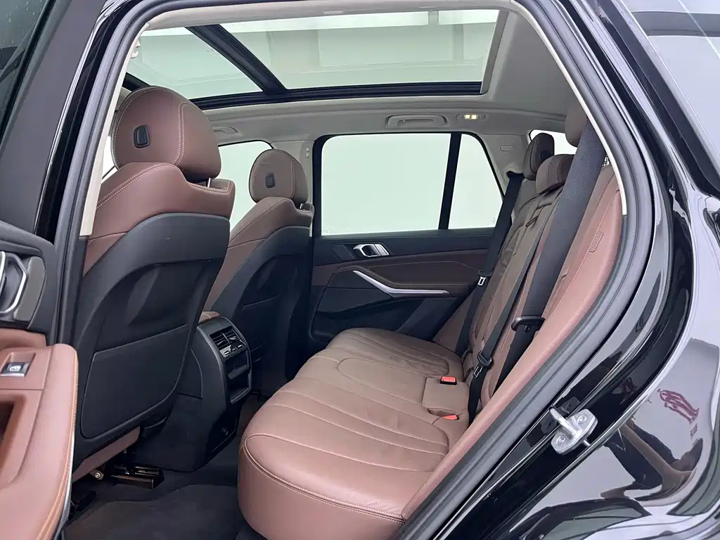 BMW X5 (Import) — фото 16