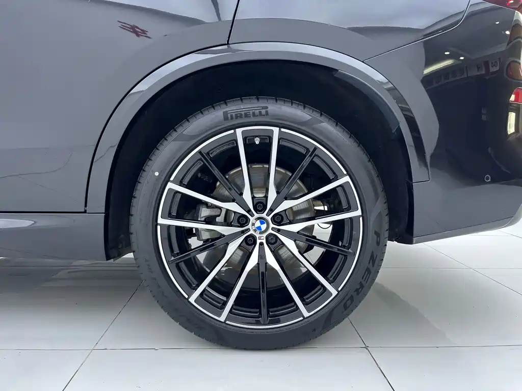 BMW X5 (Import) — фото 18