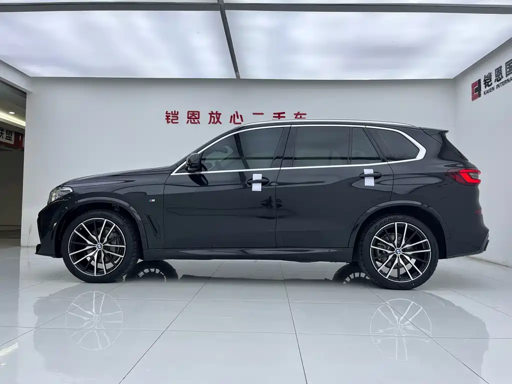 BMW X5 (Import) — фото 4