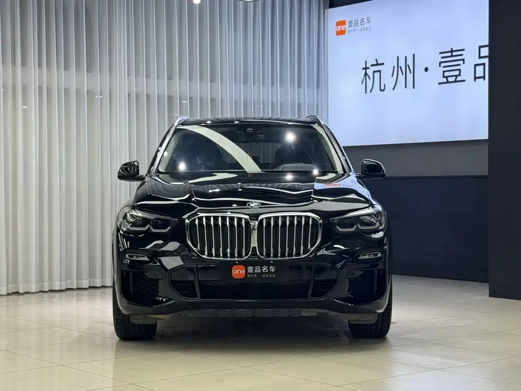 BMW X5 (Import) — фото 2