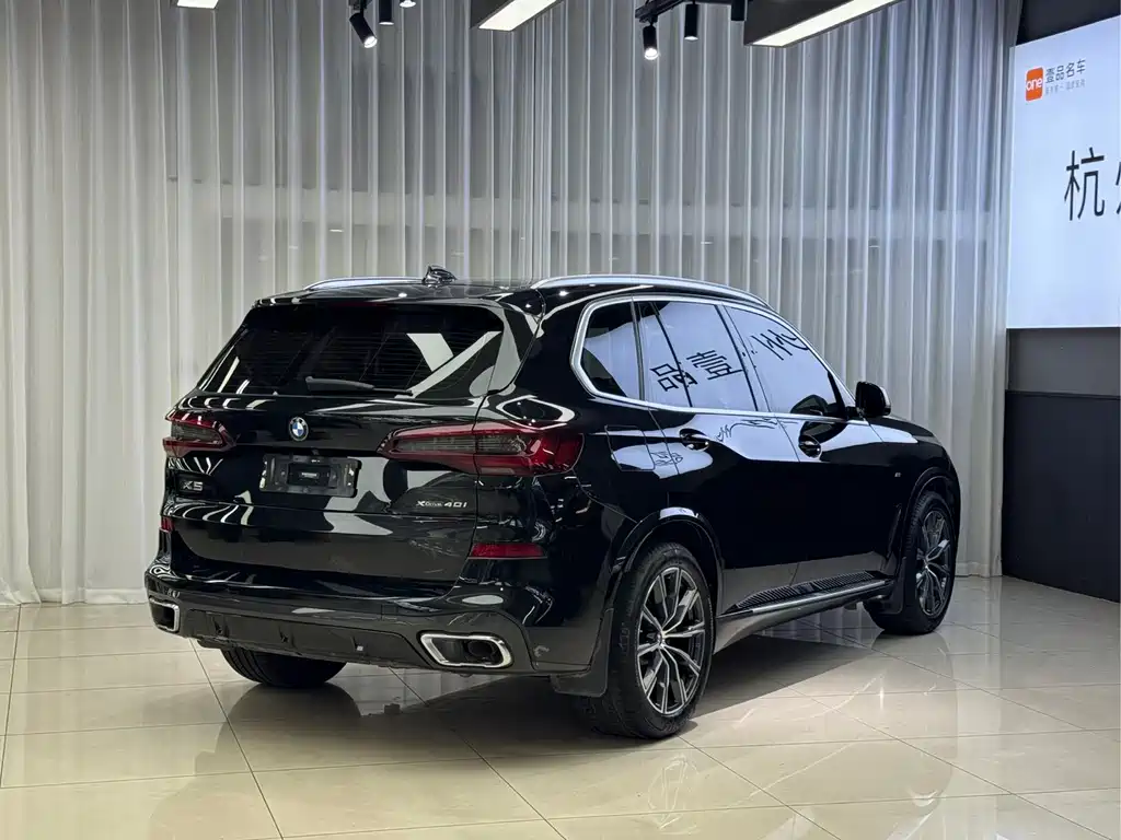 BMW X5 (Import) — фото 3