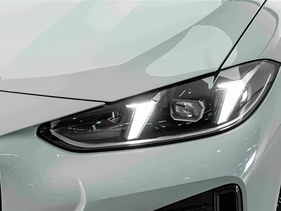 BMW 4 Series — фото 4