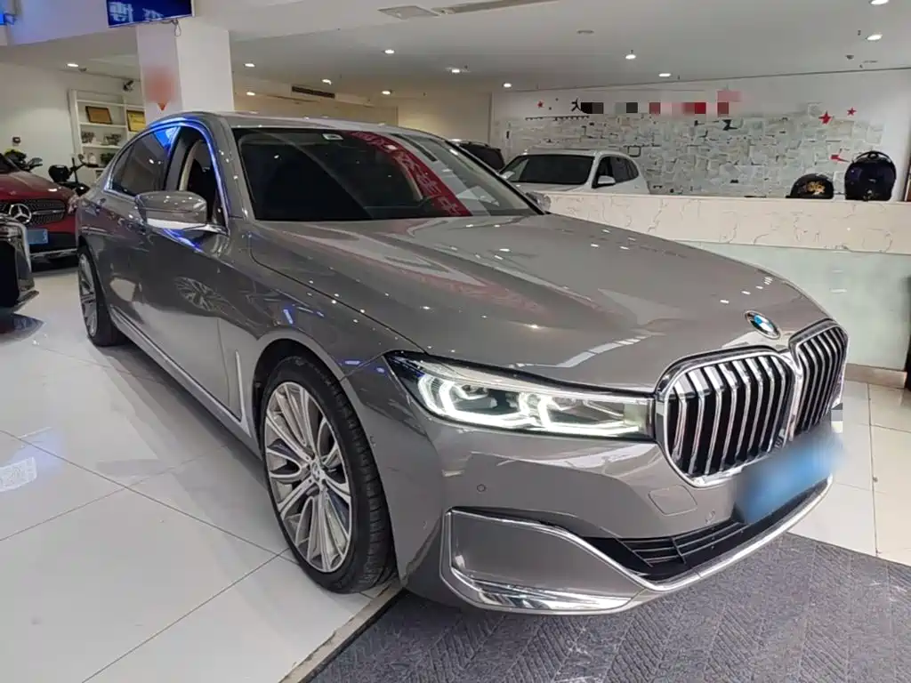 BMW 7 Series — фото 4