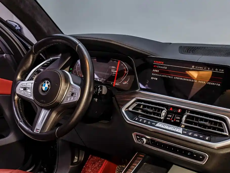 BMW X5 — фото 29