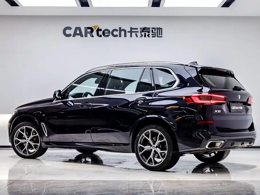 BMW X5 — фото 4