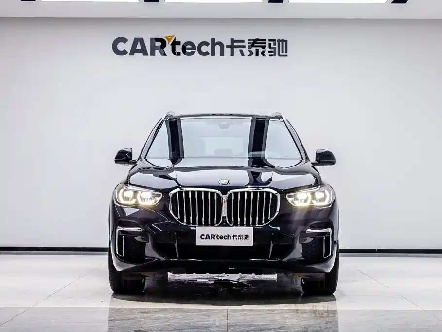 BMW X5 — фото 2