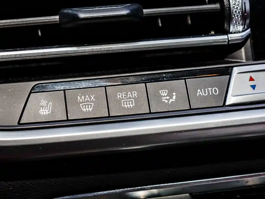 BMW X5 — фото 20