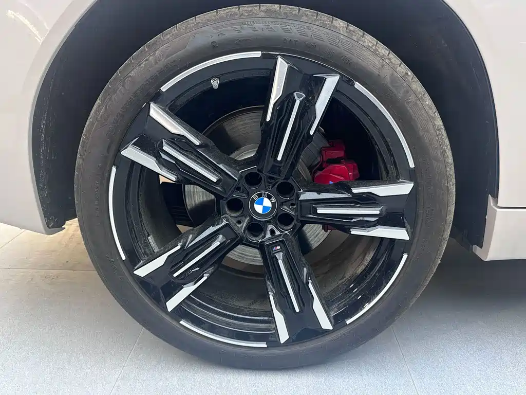 BMW X3 M50 — фото 7