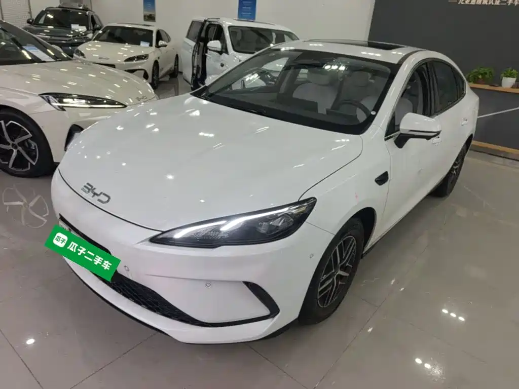 BYD Seal 05 DM-i — фото 2