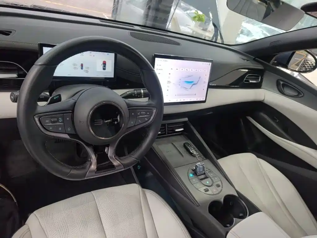 BYD Seal 06 — фото 10