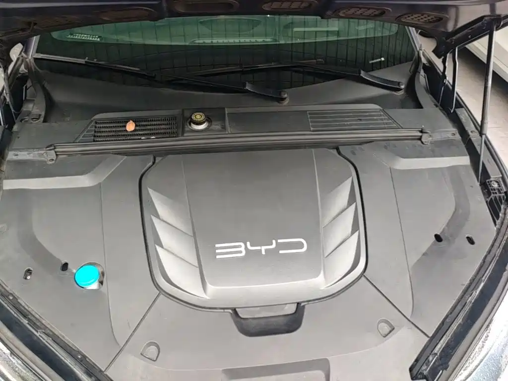 BYD Seal — фото 20