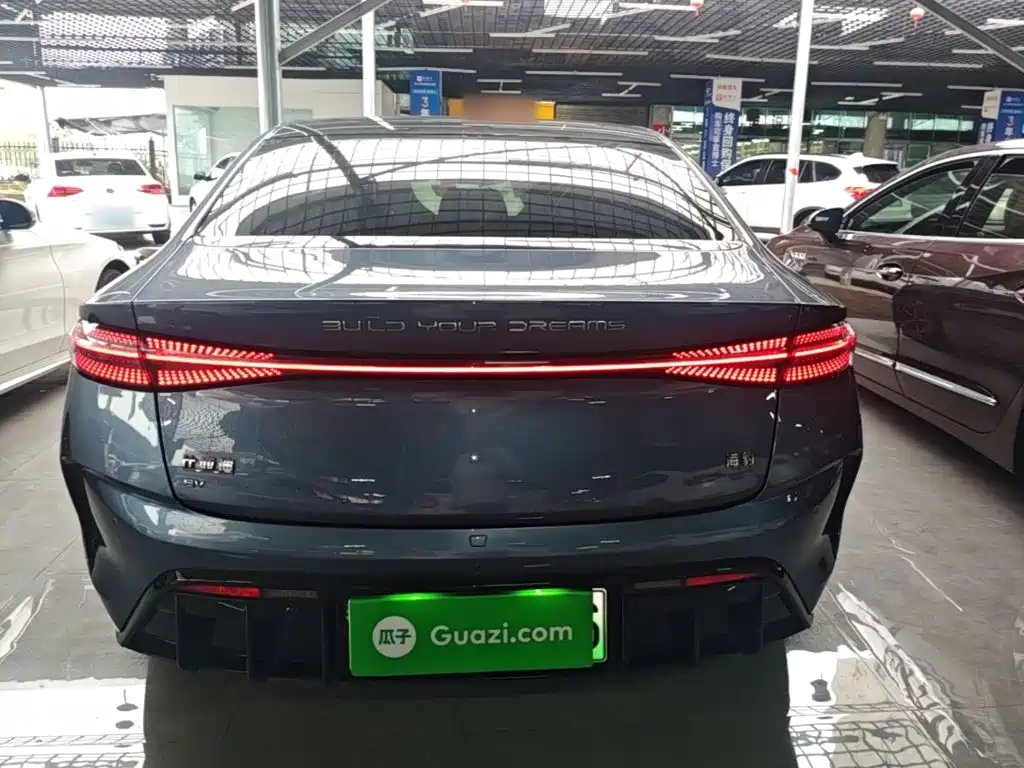 BYD Seal — фото 6