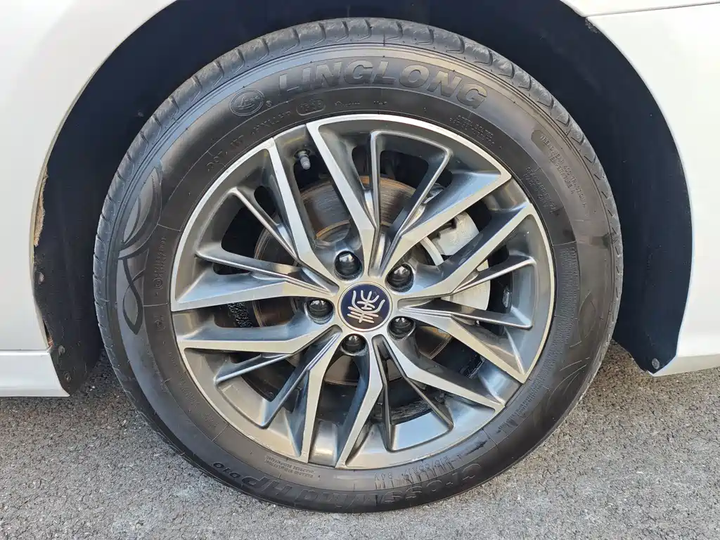 BYD Qin PLUS — фото 19