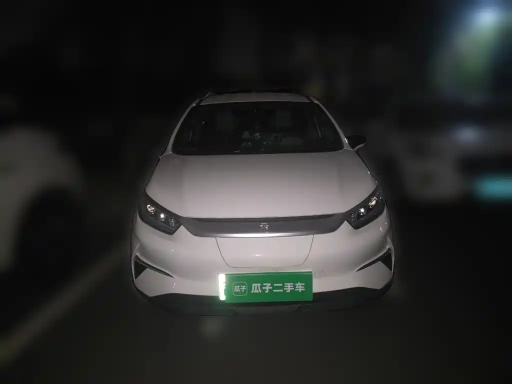 BYD Yuan Pro — фото 2