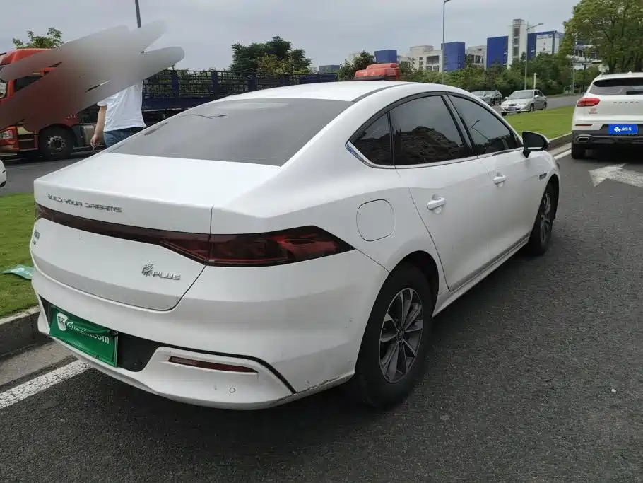 BYD Qin PLUS — фото 3