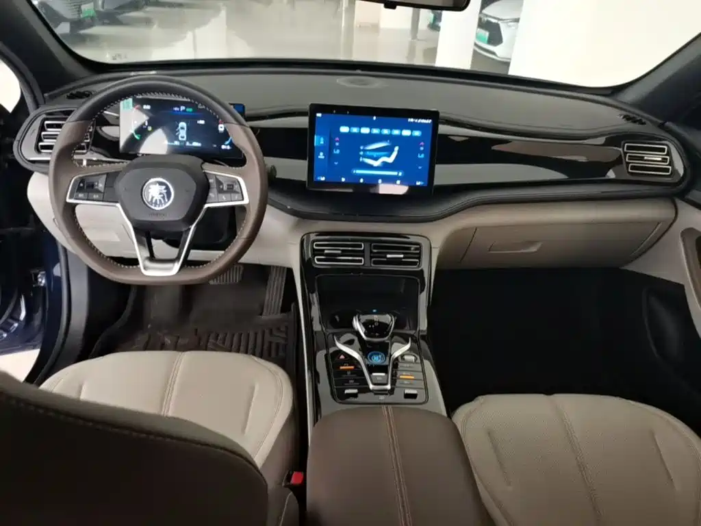 BYD Qin PLUS — фото 10