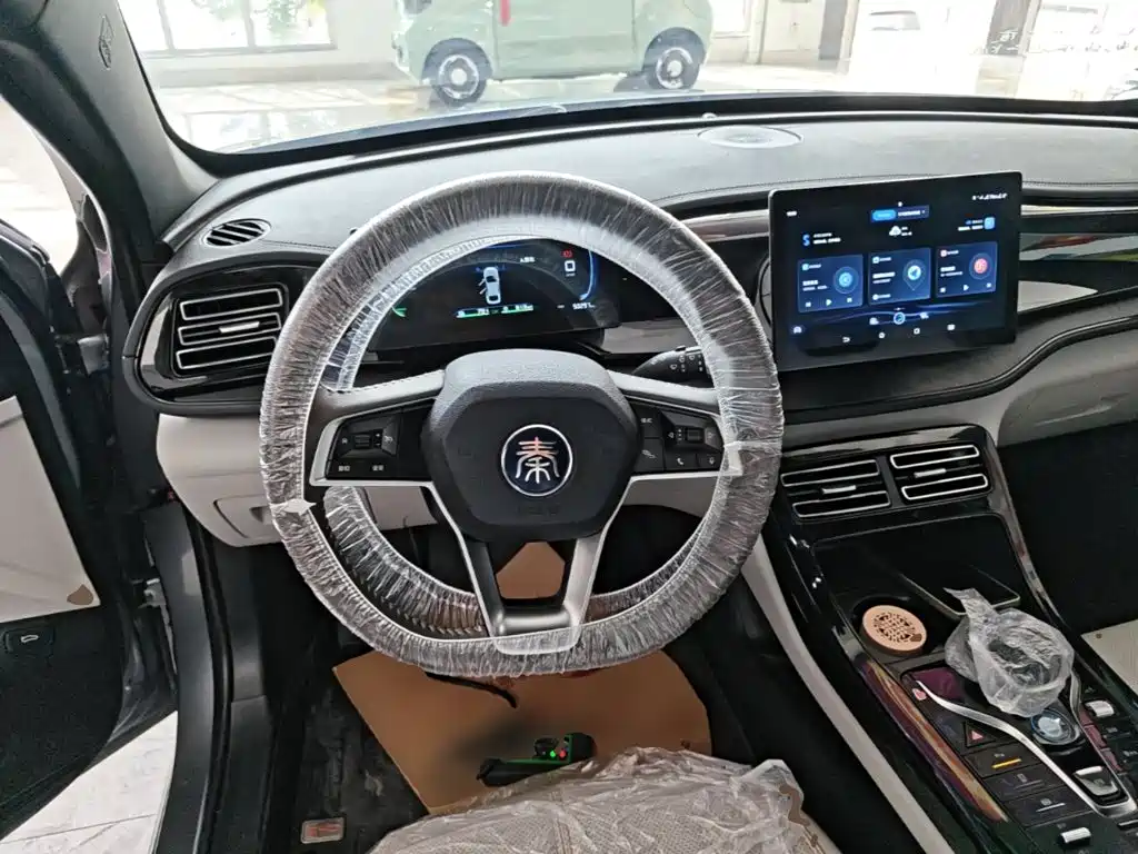 BYD Qin PLUS — фото 11