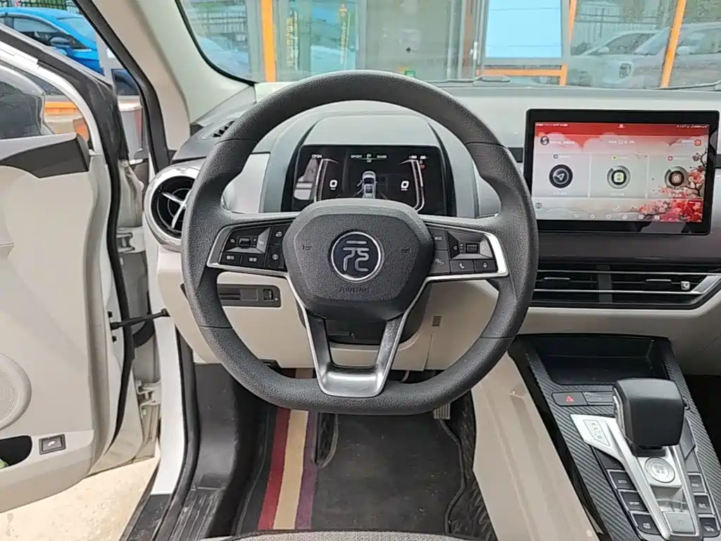 BYD Yuan Pro — фото 11