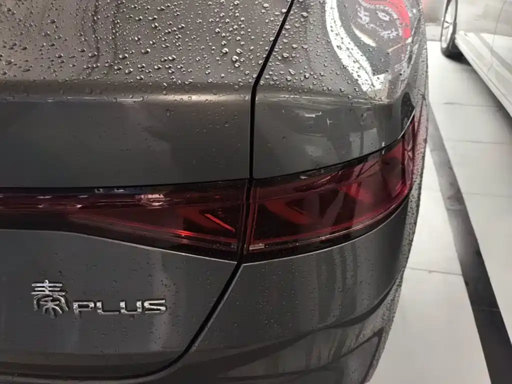 BYD Qin PLUS — фото 8