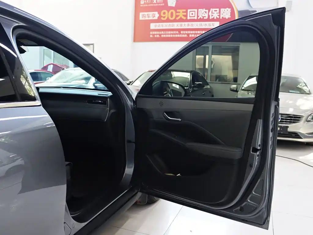 BYD Qin PLUS — фото 22