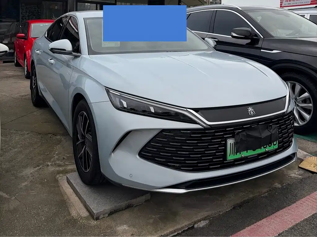 BYD Qin L — фото 4