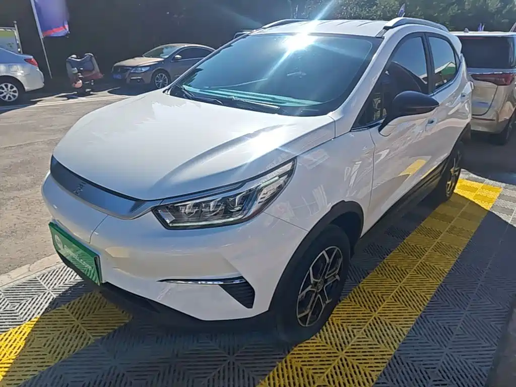 BYD Yuan Pro — фото 2
