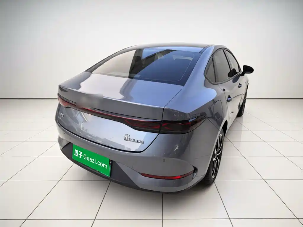 BYD Qin L — фото 4